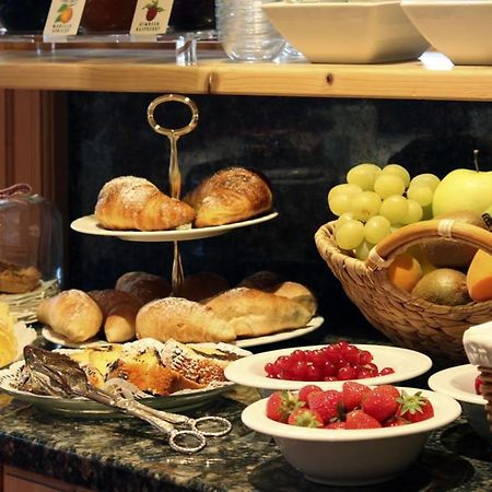 Agriturismo Il Casale Di Monica Rivotorto Eksteriør bilde