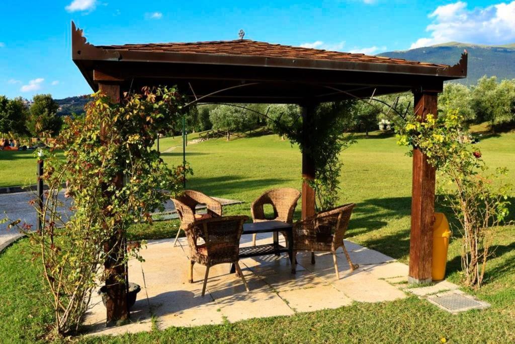 Agriturismo Il Casale Di Monica Rivotorto Eksteriør bilde