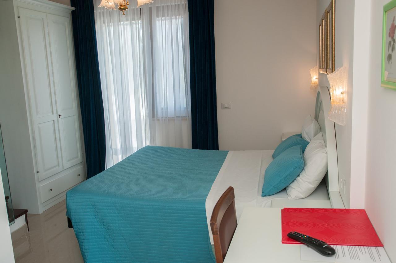 Agriturismo Il Casale Di Monica Rivotorto Eksteriør bilde
